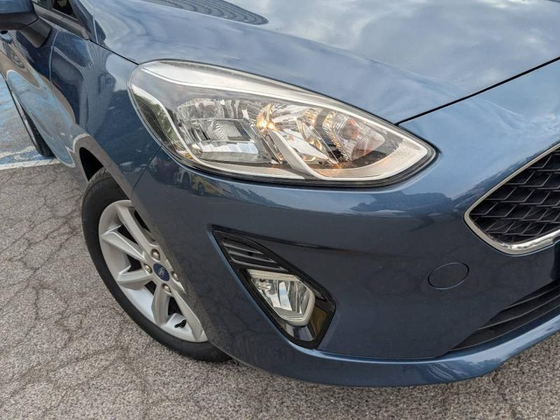 Photo 3 de l’annonce de FORD Fiesta d’occasion à vendre à AIX-EN-PROVENCE