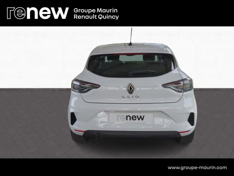 Photo 5 de l’annonce de RENAULT Clio d’occasion à vendre à QUINCY-SOUS-SÉNART