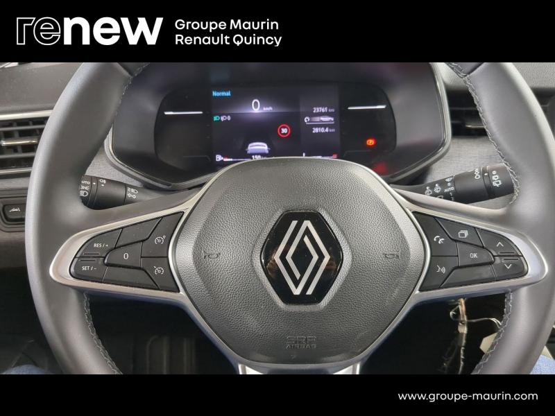 Photo 13 de l’annonce de RENAULT Clio d’occasion à vendre à QUINCY-SOUS-SÉNART