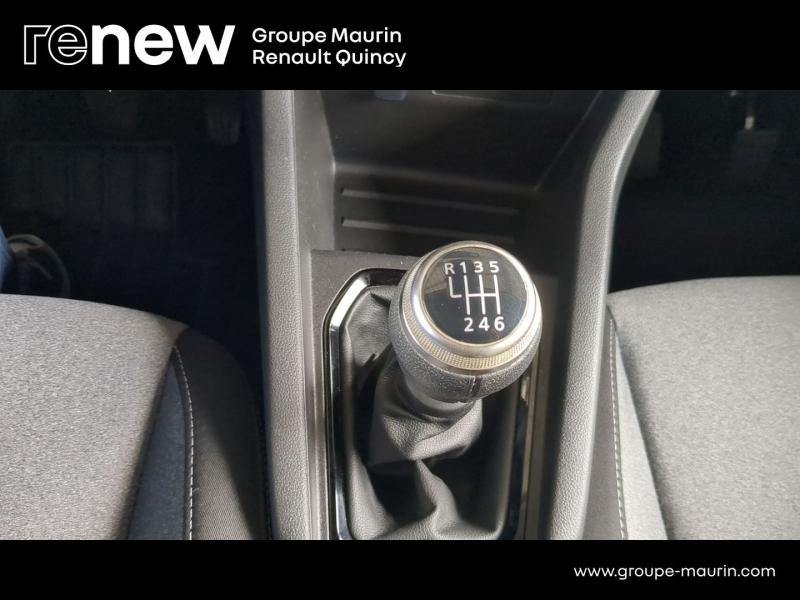 Photo 19 de l’annonce de RENAULT Clio d’occasion à vendre à QUINCY-SOUS-SÉNART