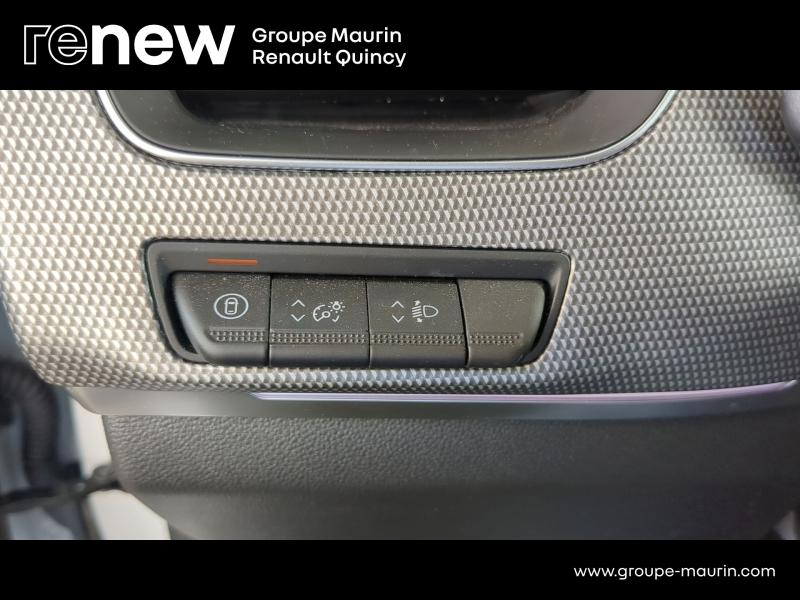 Photo 12 de l’annonce de RENAULT Arkana d’occasion à vendre à QUINCY-SOUS-SÉNART