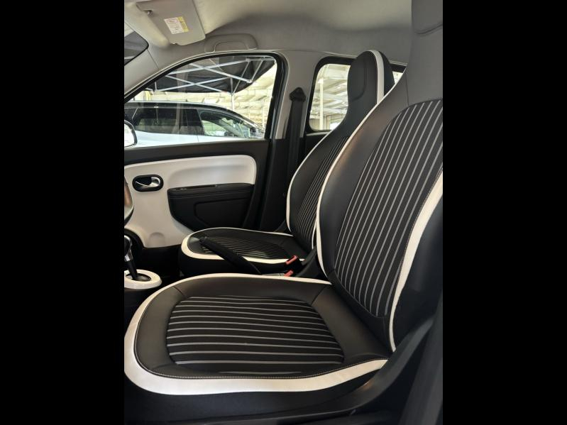 Photo 6 de l’annonce de RENAULT Twingo d’occasion à vendre à CHENNEVIÈRES-SUR-MARNE