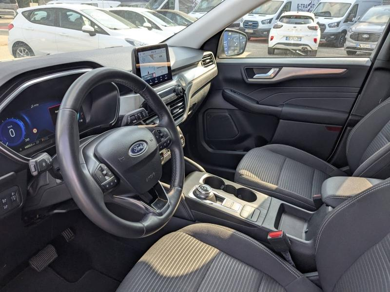 Photo 7 de l’annonce de FORD Kuga d’occasion à vendre à AVIGNON