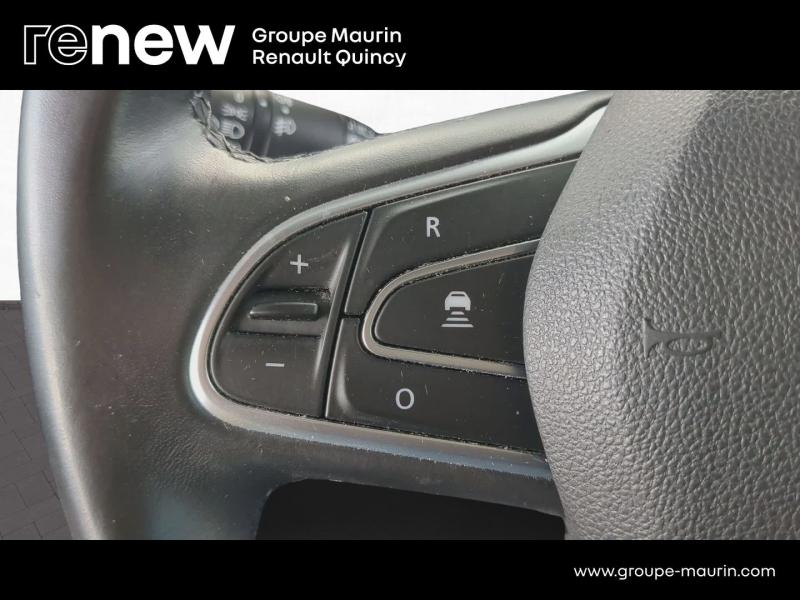 Photo 17 de l’annonce de RENAULT Scenic d’occasion à vendre à QUINCY-SOUS-SÉNART