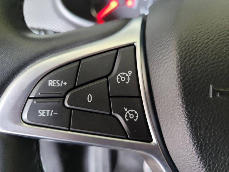 Photo 13 de l’annonce de DACIA Sandero d’occasion à vendre à CHENNEVIÈRES-SUR-MARNE