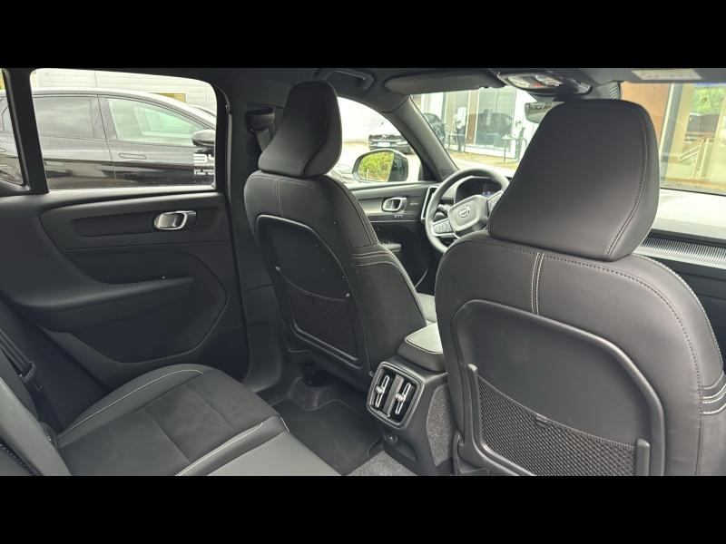 Photo 14 de l’annonce de VOLVO XC40 d’occasion à vendre à AIX-EN-PROVENCE