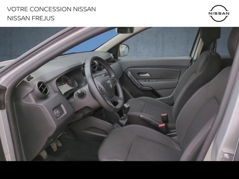 Photo 8 de l’annonce de DACIA Duster d’occasion à vendre à FRÉJUS