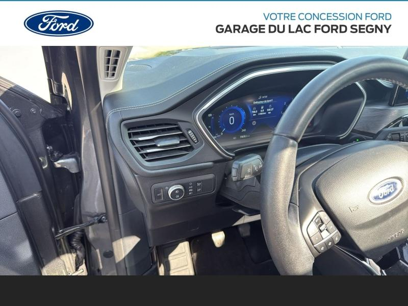 Photo 10 de l’annonce de FORD Kuga d’occasion à vendre à PAYS DE GEX