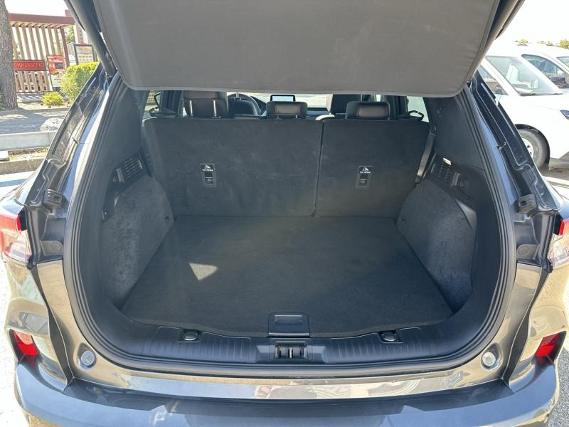 Photo 10 de l’annonce de FORD Kuga d’occasion à vendre à ORANGE