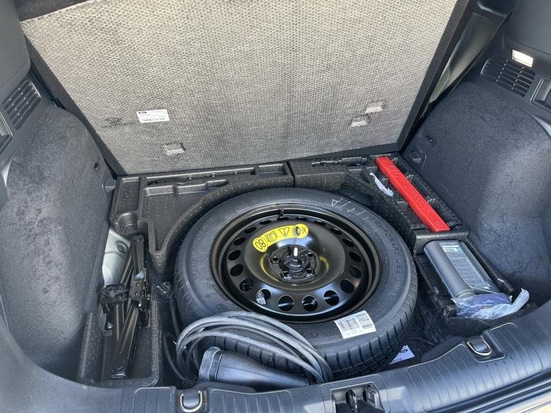 Photo 11 de l’annonce de FORD Kuga d’occasion à vendre à ORANGE