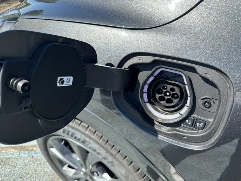 Photo 12 de l’annonce de FORD Kuga d’occasion à vendre à ORANGE