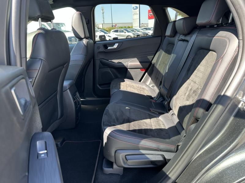 Photo 14 de l’annonce de FORD Kuga d’occasion à vendre à ORANGE