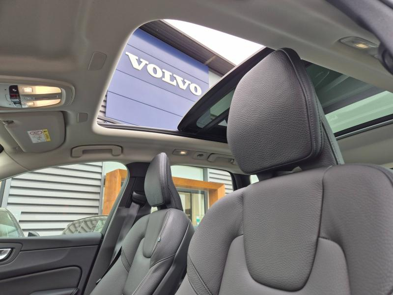 Photo 20 de l’annonce de VOLVO XC60 d’occasion à vendre à AVIGNON