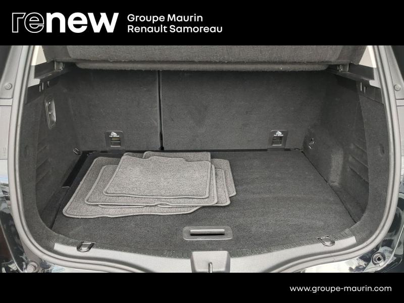Photo 11 de l’annonce de RENAULT Scenic d’occasion à vendre à SAMOREAU