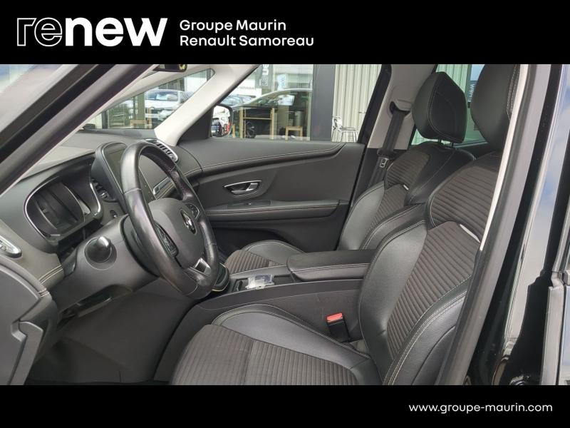 Photo 16 de l’annonce de RENAULT Scenic d’occasion à vendre à SAMOREAU
