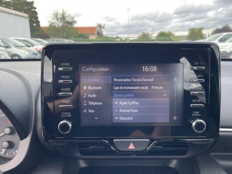Photo 16 de l’annonce de TOYOTA Yaris d’occasion à vendre à AUBIÈRE