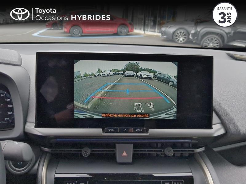 Photo 17 de l’annonce de TOYOTA C-HR d’occasion à vendre à AUBIÈRE