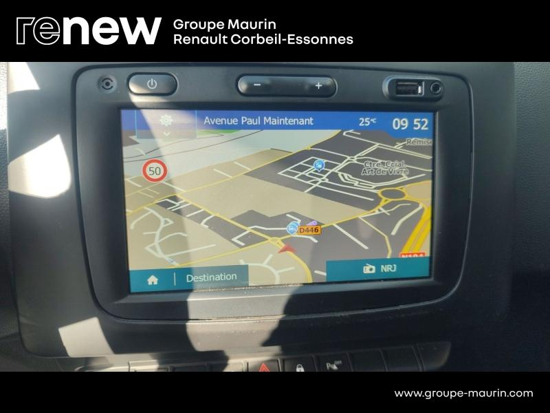 Photo 16 de l’annonce de DACIA Duster d’occasion à vendre à CORBEIL-ESSONNES