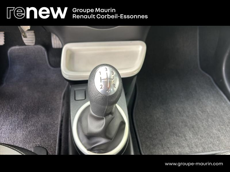 Photo 18 de l’annonce de RENAULT Twingo d’occasion à vendre à CORBEIL-ESSONNES