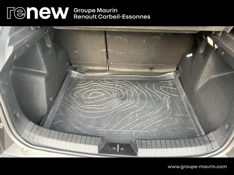 Photo 9 de l’annonce de DACIA Duster d’occasion à vendre à CORBEIL-ESSONNES