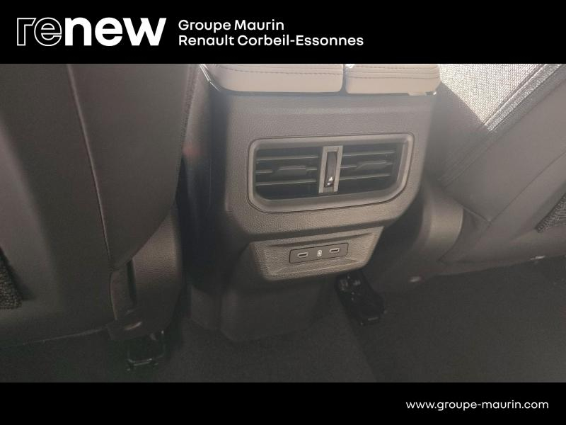 Photo 16 de l’annonce de RENAULT Espace d’occasion à vendre à CORBEIL-ESSONNES