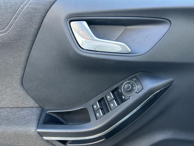 group.seo.links.detann.title Photo 8 de l’annonce de FORD Puma d’occasion à vendre à NARBONNE