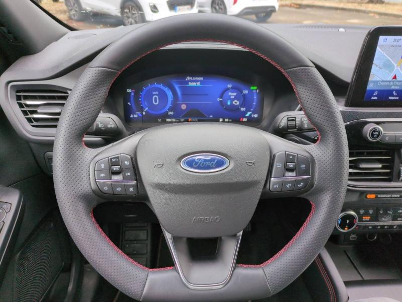Photo 13 de l’annonce de FORD Kuga d’occasion à vendre à NÎMES