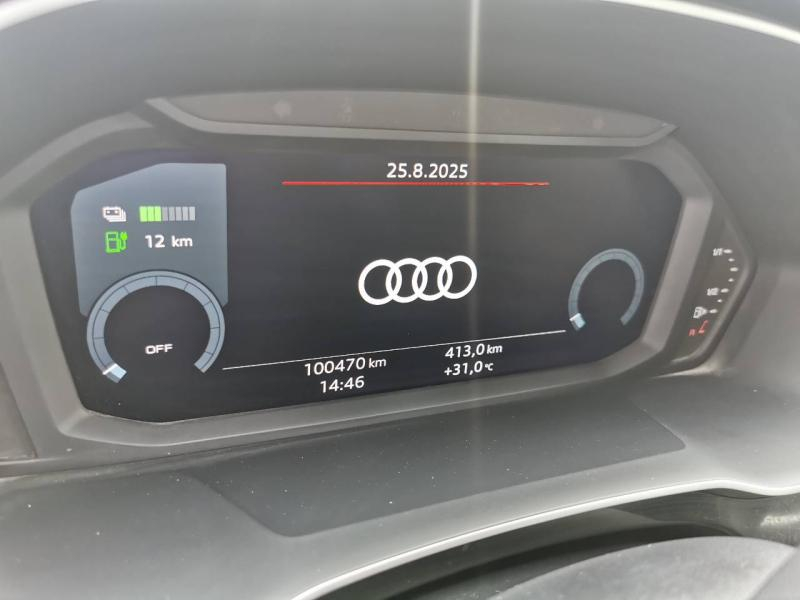 Photo 5 de l’annonce de AUDI Q3 d’occasion à vendre à VITROLLES