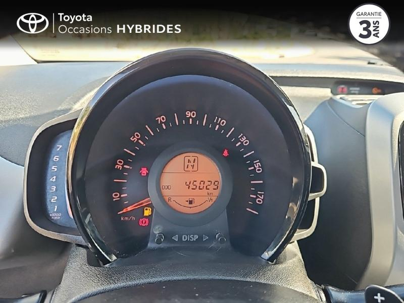 Photo 14 de l’annonce de TOYOTA Aygo d’occasion à vendre à LATTES