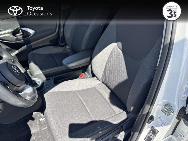 Photo 11 de l’annonce de TOYOTA Yaris d’occasion à vendre à MONTFAVET
