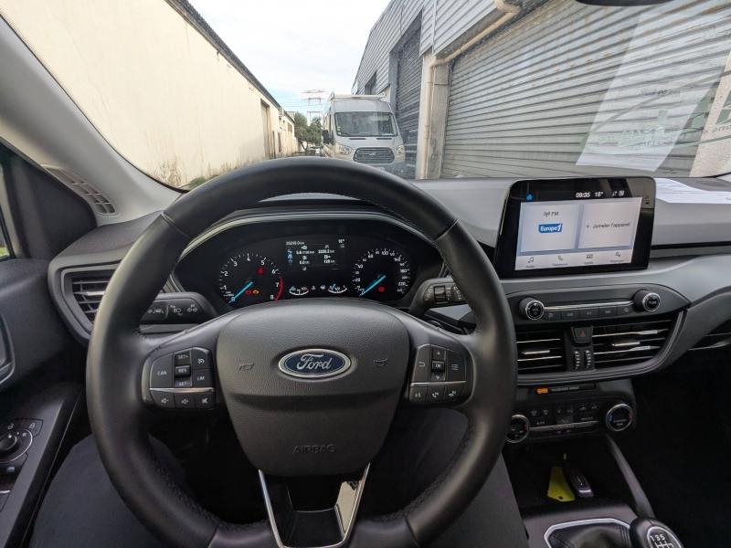 Photo 13 de l’annonce de FORD Focus d’occasion à vendre à MARTIGUES