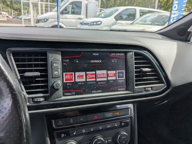 Photo 18 de l’annonce de SEAT Leon d’occasion à vendre à GAP