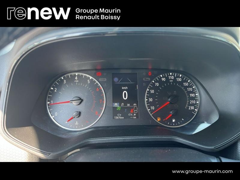 Photo 9 de l’annonce de RENAULT Clio d’occasion à vendre à LIMEIL-BRÉVANNES
