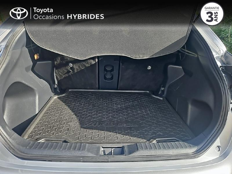 Photo 10 de l’annonce de TOYOTA Yaris Cross d’occasion à vendre à LATTES