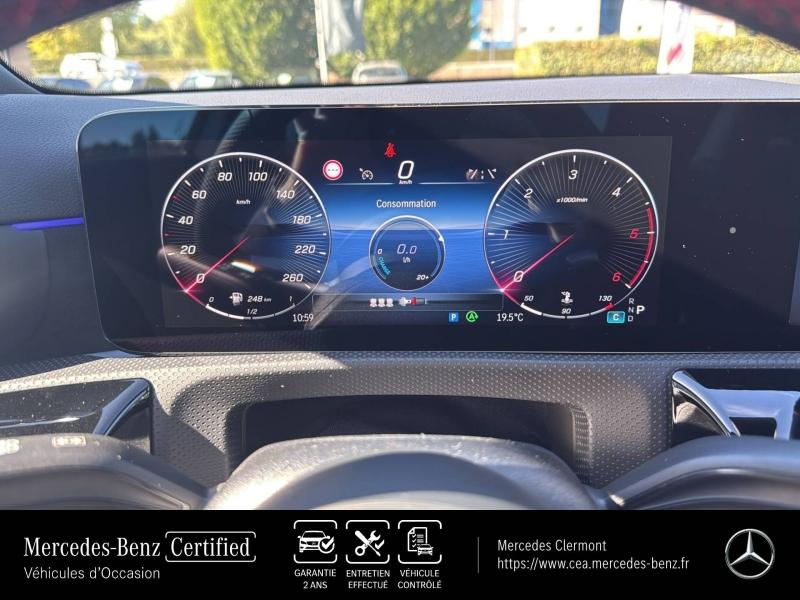 Photo 10 de l’annonce de MERCEDES-BENZ Classe A d’occasion à vendre à BELLERIVE-SUR-ALLIER