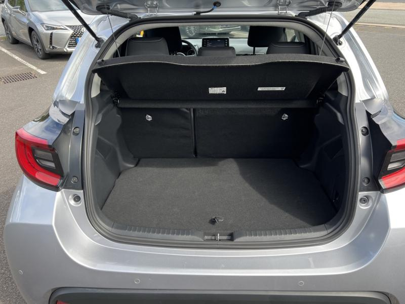 Photo 3 de l’annonce de TOYOTA Yaris d’occasion à vendre à AUBIÈRE