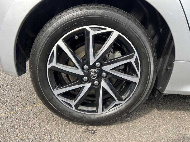 Photo 4 de l’annonce de TOYOTA Yaris d’occasion à vendre à AUBIÈRE