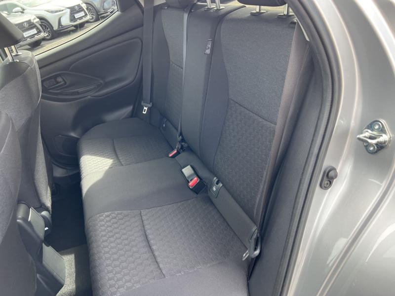 Photo 14 de l’annonce de TOYOTA Yaris d’occasion à vendre à AUBIÈRE