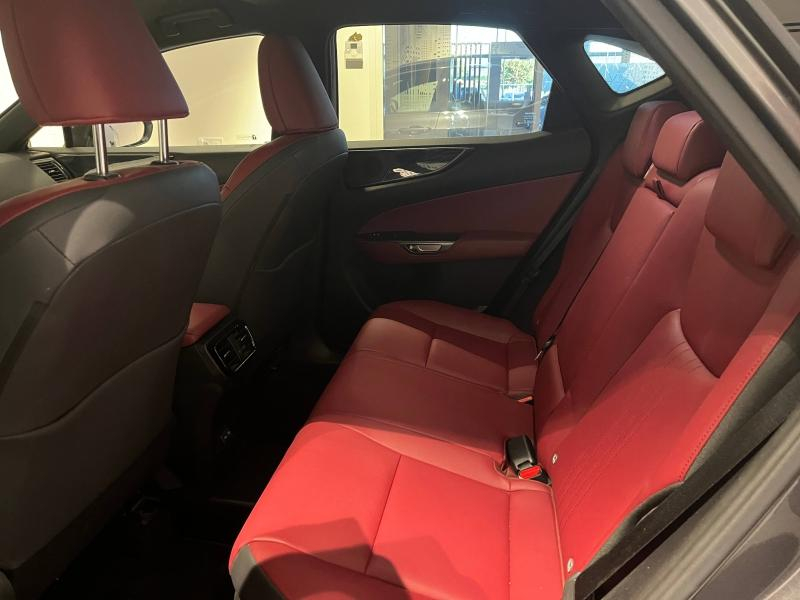 Photo 11 de l’annonce de LEXUS NX d’occasion à vendre à LATTES