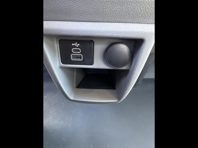 Photo 15 de l’annonce de FORD Transit Custom Fg VUL d’occasion à vendre à TOULON