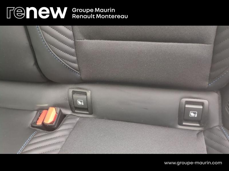 Photo 17 de l’annonce de RENAULT Clio d’occasion à vendre à VARENNES SUR SEINE