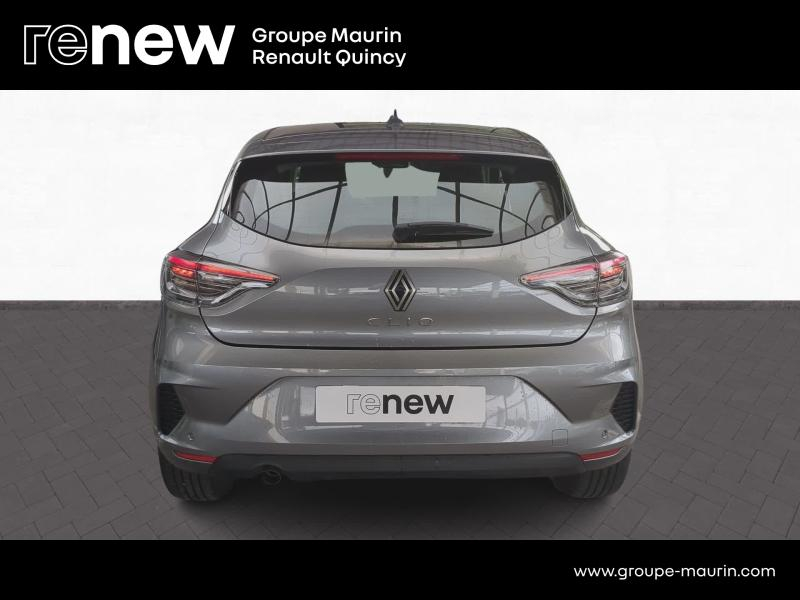 Photo 5 de l’annonce de RENAULT Clio d’occasion à vendre à QUINCY-SOUS-SÉNART