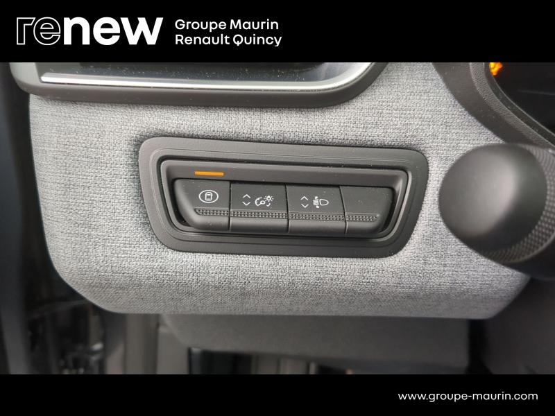 Photo 11 de l’annonce de RENAULT Clio d’occasion à vendre à QUINCY-SOUS-SÉNART