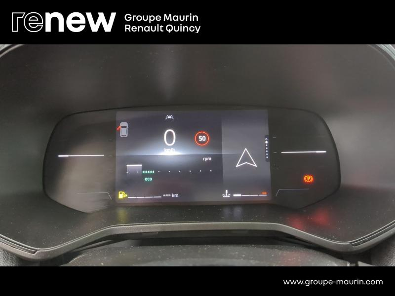 Photo 16 de l’annonce de RENAULT Clio d’occasion à vendre à QUINCY-SOUS-SÉNART