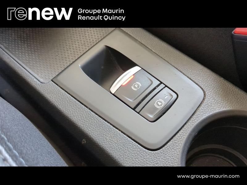 Photo 18 de l’annonce de RENAULT Zoe d’occasion à vendre à QUINCY-SOUS-SÉNART