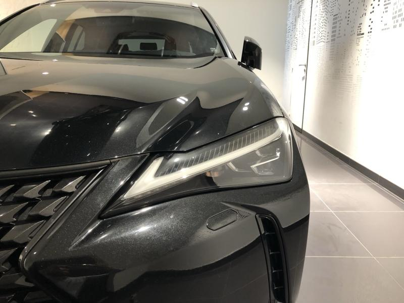 Photo 18 de l’annonce de LEXUS UX d’occasion à vendre à LATTES