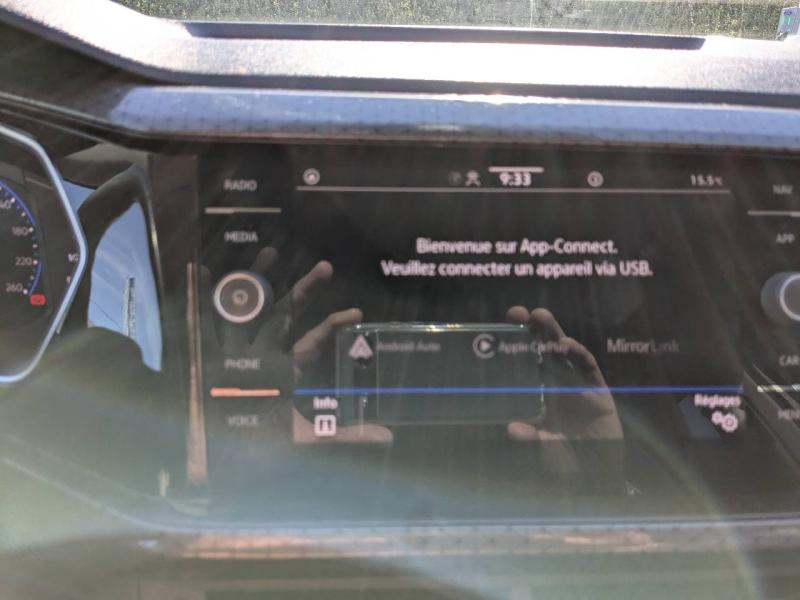 Photo 17 de l’annonce de VOLKSWAGEN T-Cross d’occasion à vendre à BRIGNOLES