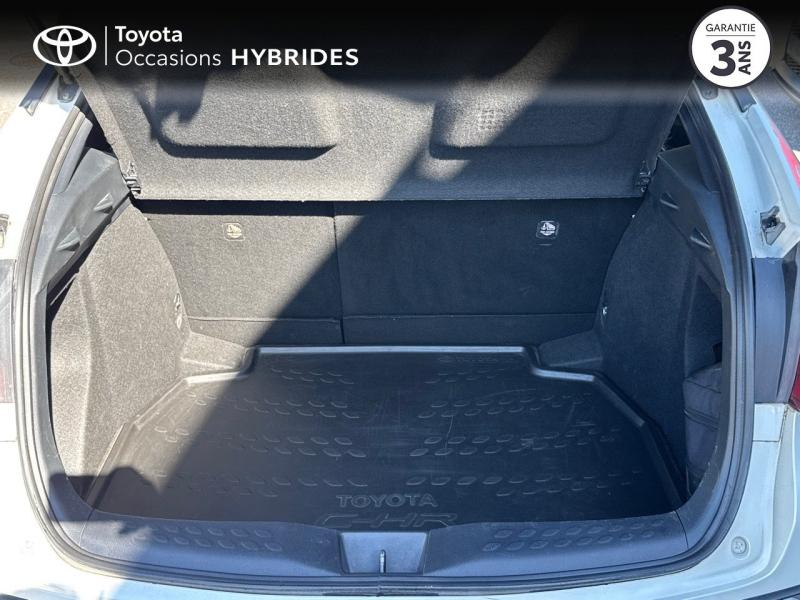 Photo 10 de l’annonce de TOYOTA C-HR d’occasion à vendre à LE CRÈS