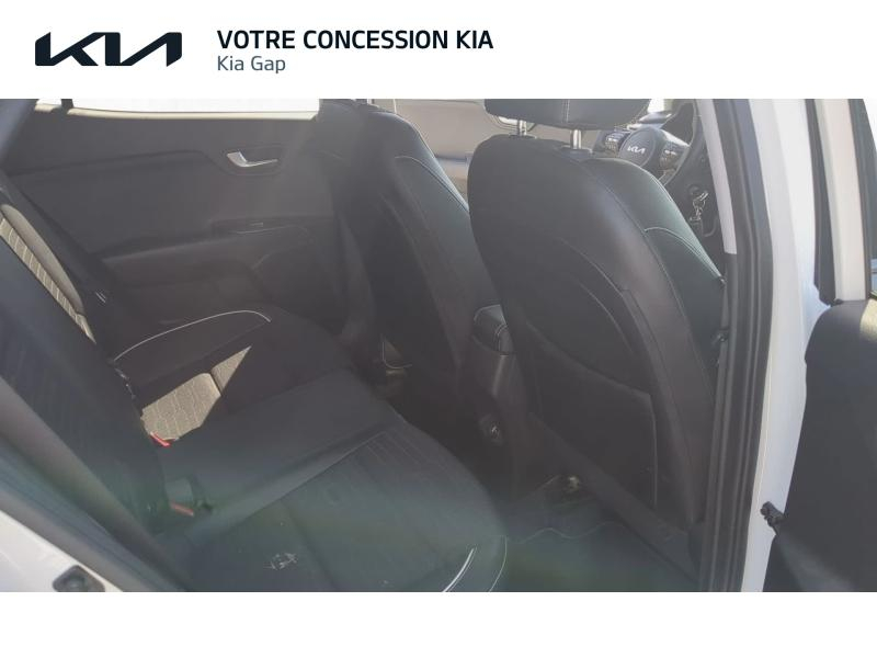 Photo 9 de l’annonce de KIA Stonic d’occasion à vendre à GAP