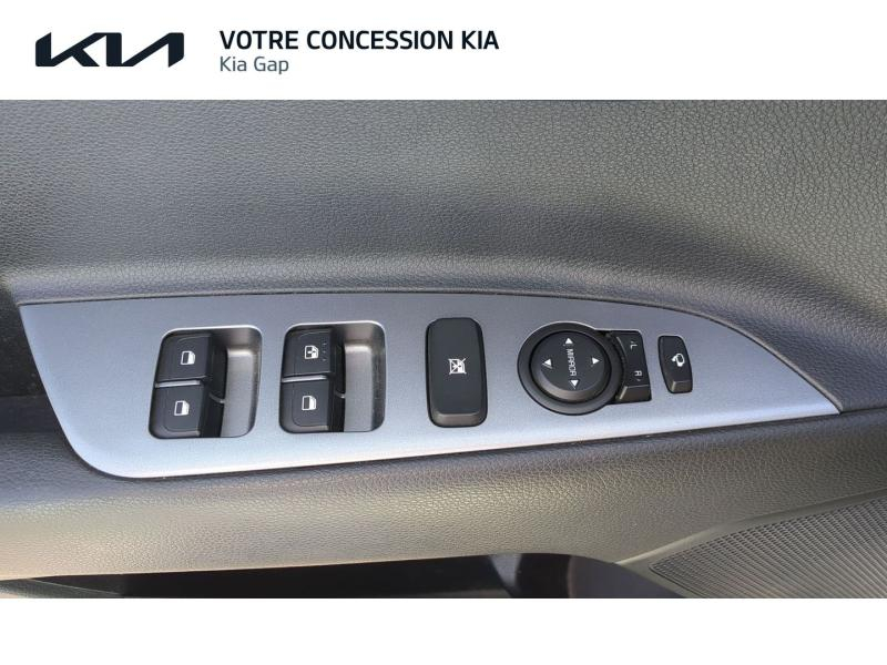 Photo 12 de l’annonce de KIA Stonic d’occasion à vendre à GAP